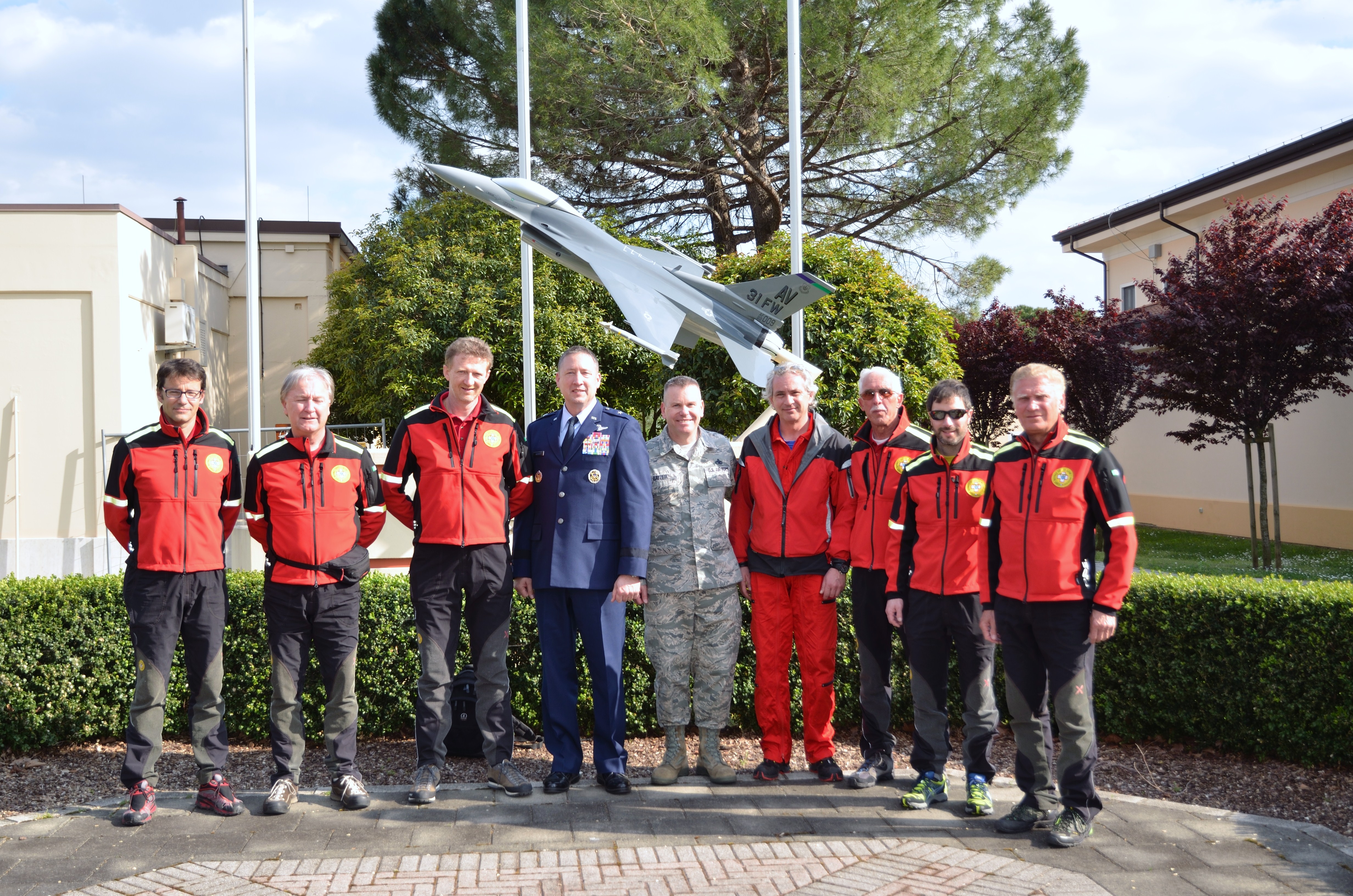 CNSAS Pordenone con il Comandante USAF